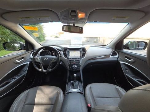 Used 2017 Hyundai Santa Fe Sport w/ 2.4L Tech Package 04 FWD image 31
