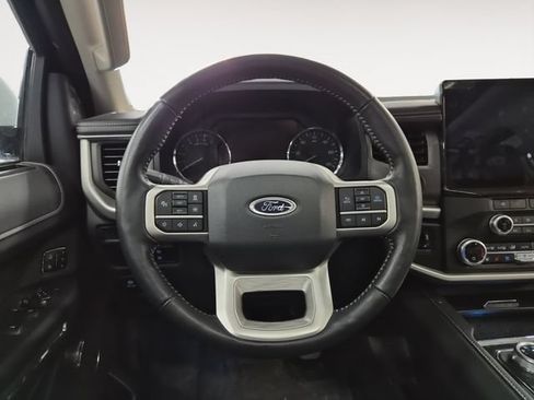 Certified 2024 Ford Expedition XLT AWD/4WD image 11