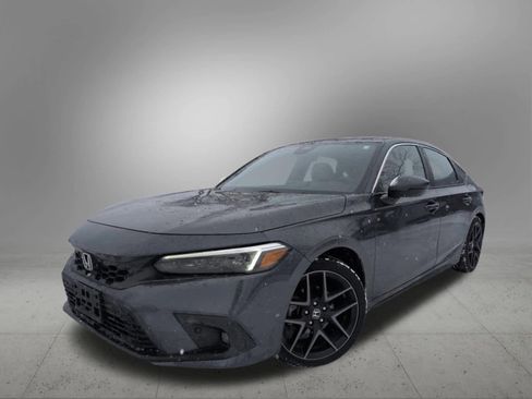 Used 2024 Honda Civic Sport Touring image 1