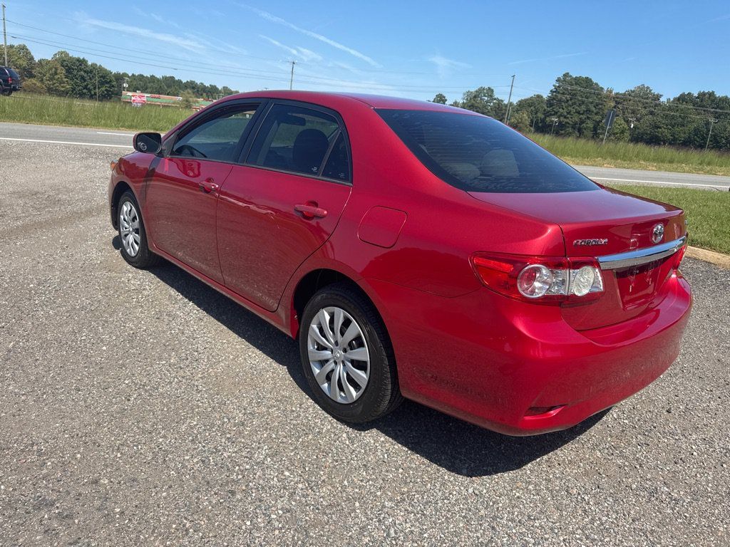 Used 2012 Toyota Corolla LE FWD image 6