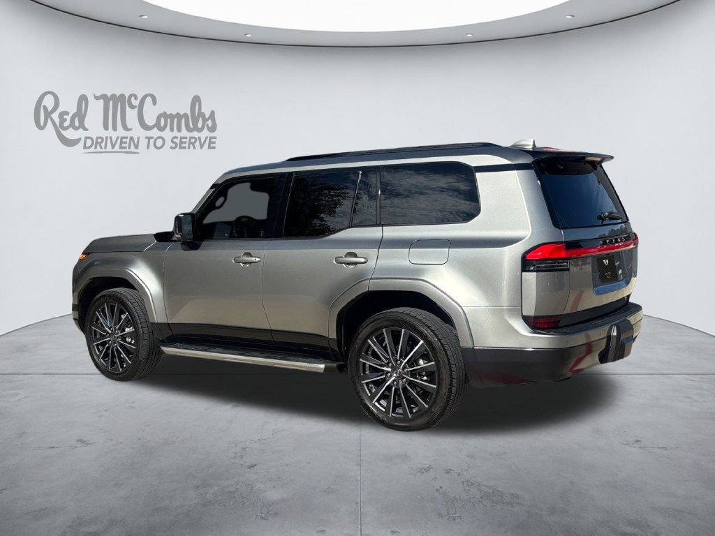 Used 2024 Lexus GX 550 w/ Accessory Package (Z1) AWD/4WD image 3