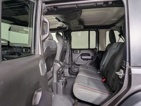 Used 2024 Jeep Wrangler Unlimited Rubicon AWD/4WD image 25
