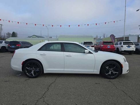 Used 2023 Chrysler 300 S image 6