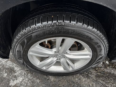 Used 2015 Acura RDX AWD image 2