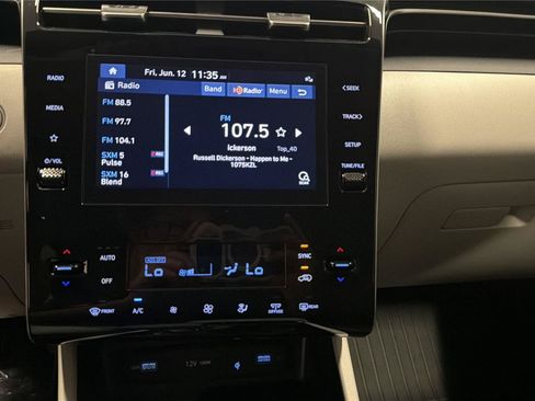 Certified 2024 Hyundai Tucson SEL FWD image 17