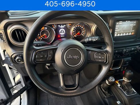 Used 2022 Jeep Wrangler Unlimited Sport image 28