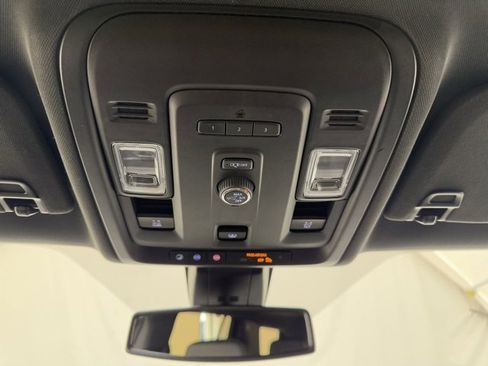 Used 2021 Chevrolet Tahoe LT image 43