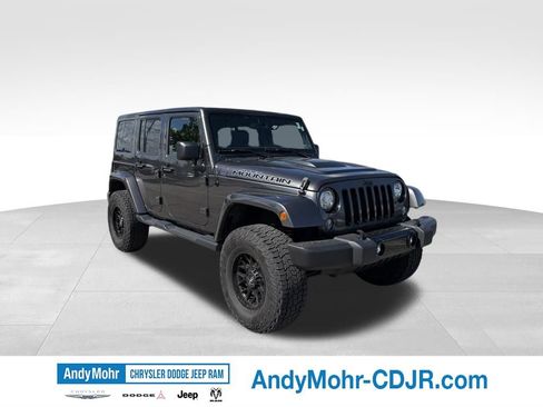 Used 2017 Jeep Wrangler Unlimited Sahara AWD/4WD image 1