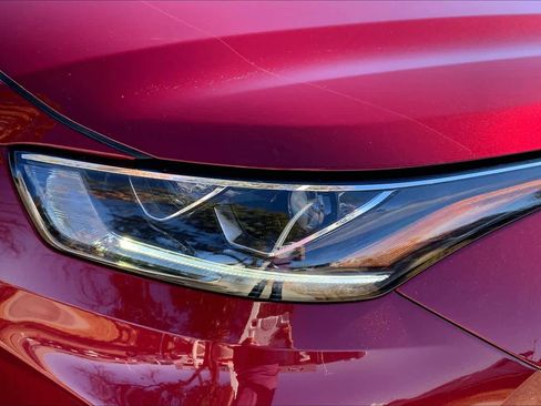 Used 2021 Toyota Highlander Limited image 27