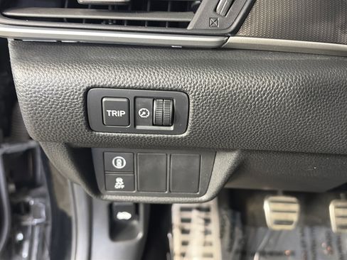 Used 2019 Honda Accord Sport image 25