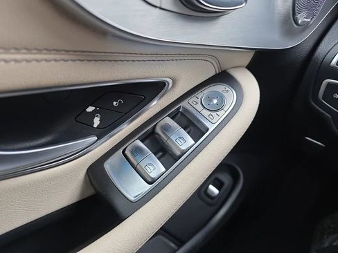 Used 2017 Mercedes-Benz C 300 4MATIC Cabriolet image 19