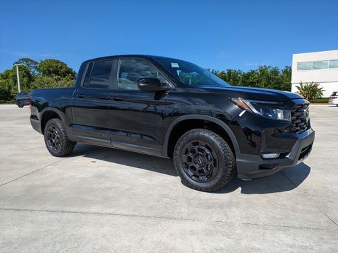 New 2026 Honda Ridgeline TrailSport+ image 2