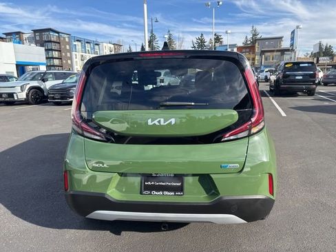 Certified 2023 Kia Soul EX image 7