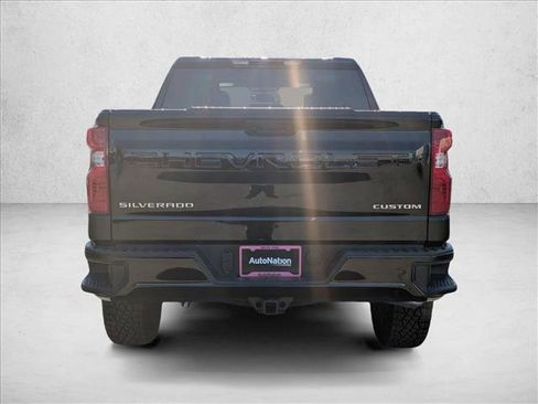 New 2026 Chevrolet Silverado 1500 Custom Trail Boss w/ LPO, Dark Essentials Package image 7