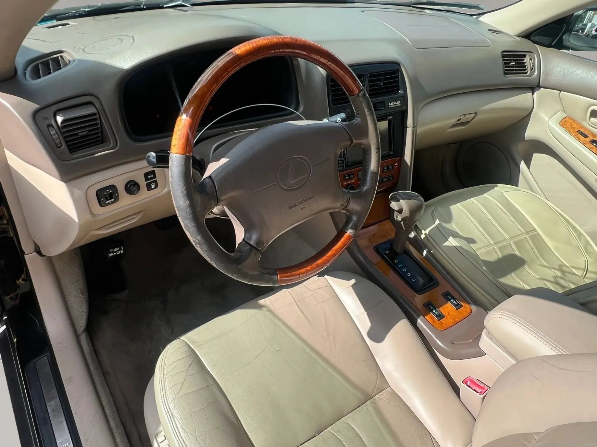 Used 2000 Lexus ES 330 FWD image 13