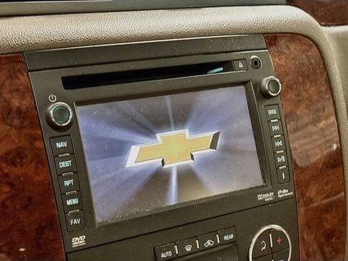 Used 2013 Chevrolet Tahoe LTZ RWD image 10