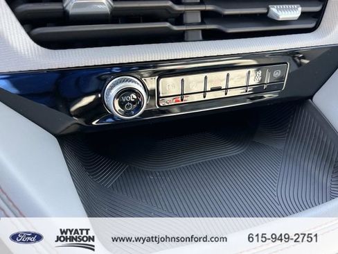 New 2026 Ford Explorer Active image 32