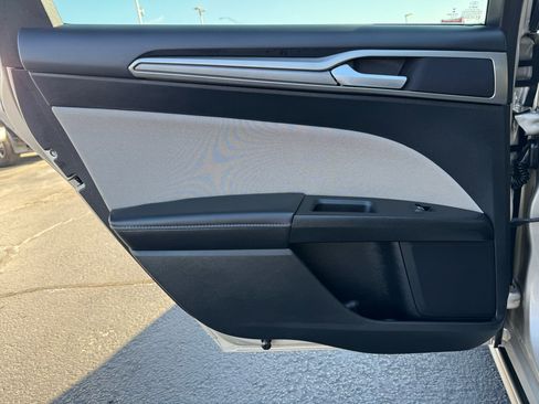 Used 2017 Ford Fusion S image 17