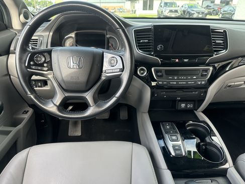 Used 2020 Honda Pilot Touring image 15