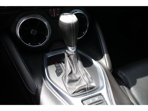 Used 2016 Chevrolet Camaro SS RWD image 32