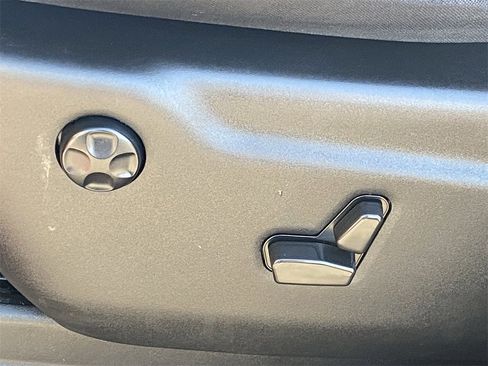 Used 2022 Dodge Durango GT image 22