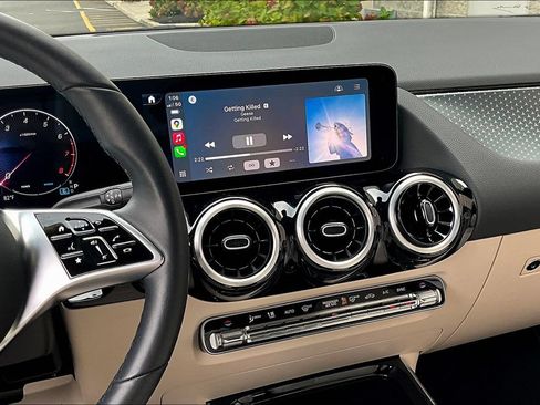 Certified 2025 Mercedes-Benz GLA 250 4MATIC image 6