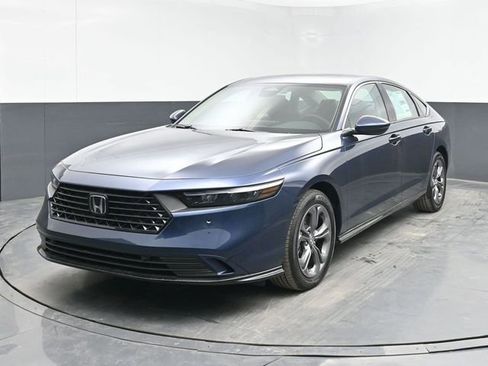 New 2026 Honda Accord EX-L image 5