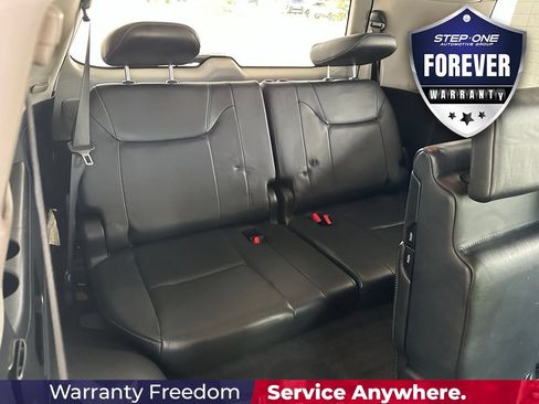 Used 2013 Lexus LX 570 4WD w/ Luxury Pkg w/Pre-crash image 38