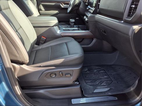 Used 2024 GMC Sierra 1500 SLT w/ SLT Premium Package image 25