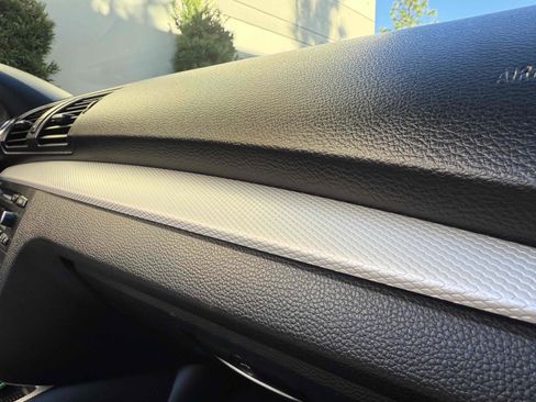 Used 2012 BMW 135i Convertible image 55