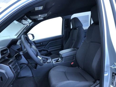New 2026 Toyota 4Runner SR5 RWD image 18