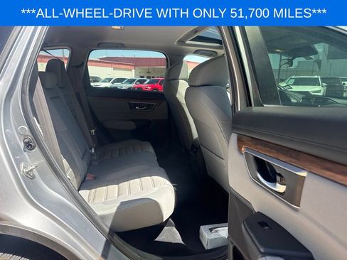 Used 2017 Honda CR-V EX image 25