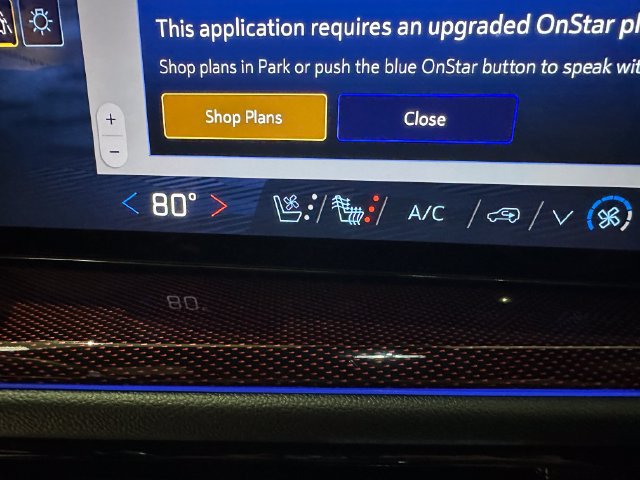 Used 2026 Chevrolet Traverse RS AWD/4WD image 14