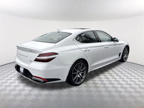 Used 2026 Genesis G70 2.5T Prestige image 5