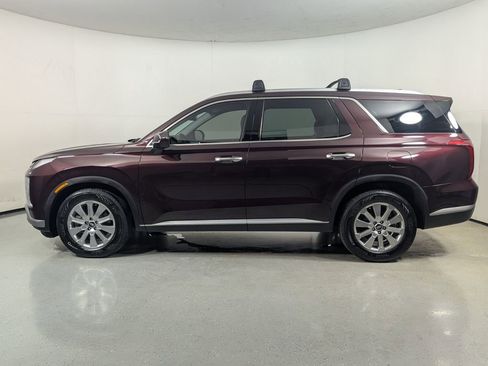 Used 2023 Hyundai Palisade SEL FWD image 4