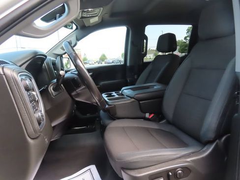 Used 2019 Chevrolet Silverado 1500 RST AWD/4WD image 19