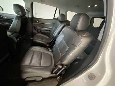 Used 2020 GMC Acadia SLT image 22