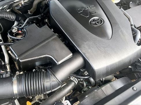 Used 2023 Toyota Tacoma TRD Sport w/ Advanced Technology Package AWD/4WD image 31