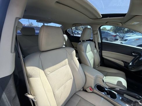 Used 2014 Acura ILX w/ Premium Package FWD image 18