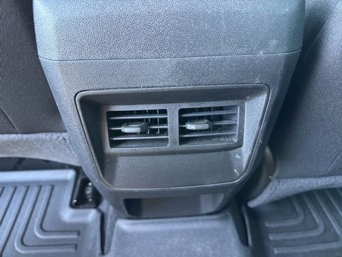 Used 2024 Chevrolet Colorado Trail Boss w/ LPO, Dark Essentials Package AWD/4WD image 16