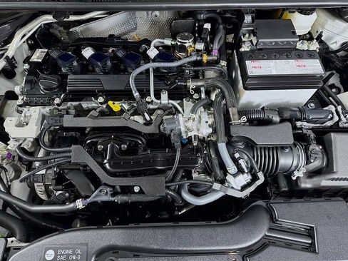 Certified 2025 Toyota Corolla XSE FWD image 31