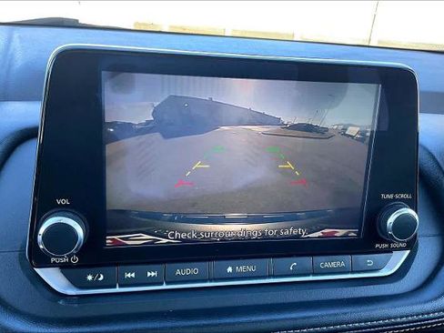 Certified 2023 Nissan Rogue SV image 26