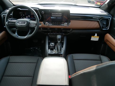 New 2026 GMC Canyon AT4 w/ Technology Plus Package image 6