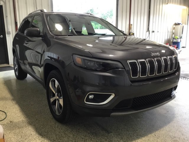 Used 2019 Jeep Cherokee Limited AWD/4WD image 5