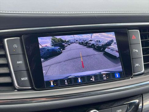 Used 2022 Buick Enclave Premium w/ Experience Buick Package image 29