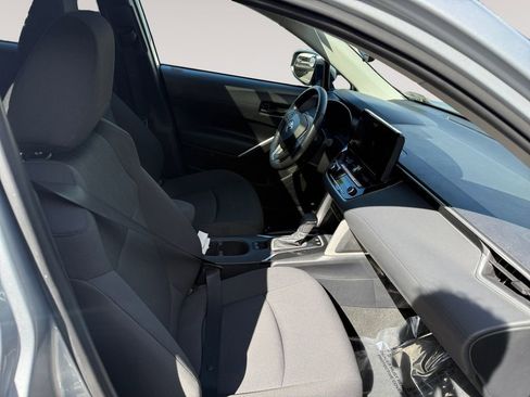 Used 2023 Toyota Corolla Cross LE w/ Moonroof Package AWD/4WD image 15