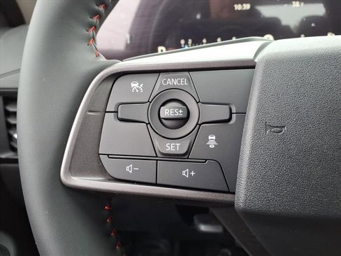 New 2026 Nissan Sentra SR w/ Floor Mat Package FWD image 25