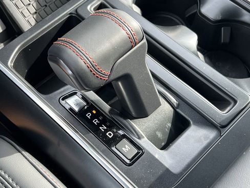 Used 2025 Ford F150 Raptor AWD/4WD image 26