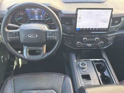 Used 2023 Ford Expedition Limited RWD image 29