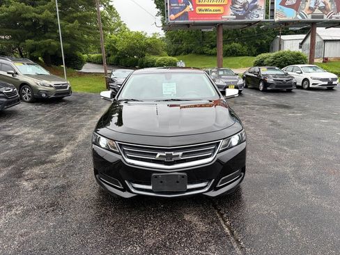Used 2016 Chevrolet Impala LT w/ Convenience Package FWD image 4